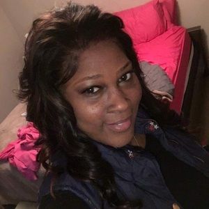 Meet your Posher, Natasha